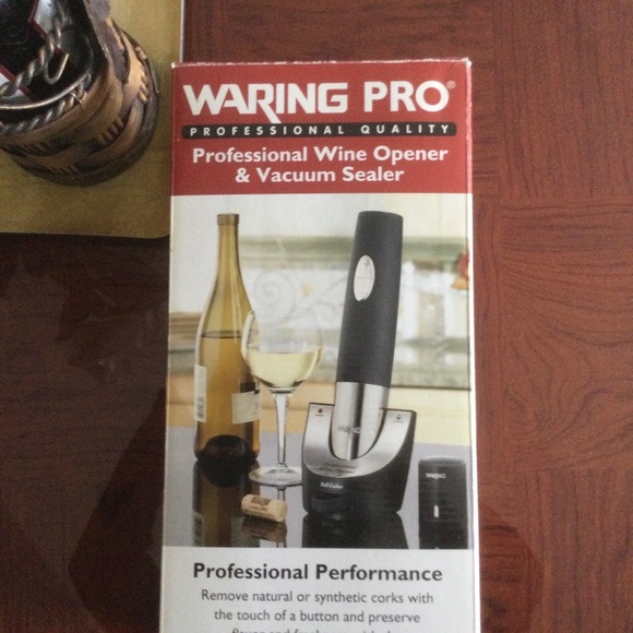 New Waring Wine Opener with Preserver Silver🎁 - Picture 4 of 5